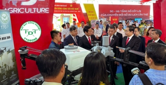 TTDRONE VINH DỰ ĐÓN CHỦ TỊCH QUỐC HỘI TRẦN THANH MẪN: ĐỒNG HÀNH CÙNG NÔNG DÂN CẦN THƠ HƯỚNG TỚI MÙA MÀNG BỘI THU 